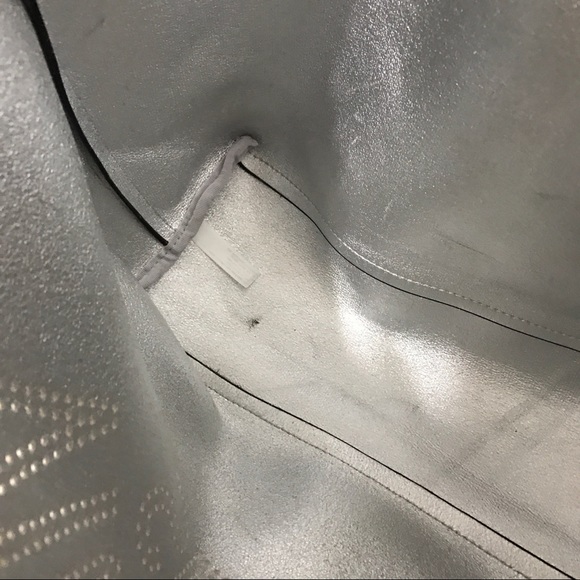 VICTORIAS SECRET White Laser Cut Tassel Tote Bag - Picture 7 of 7